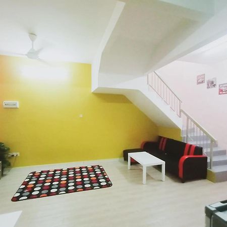 Kak Chik Homestay Kepala Batas Kepala Batas  Extérieur photo